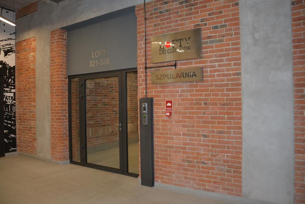 Loftstyle Apartament 2 ジラルドゥフ エクステリア 写真